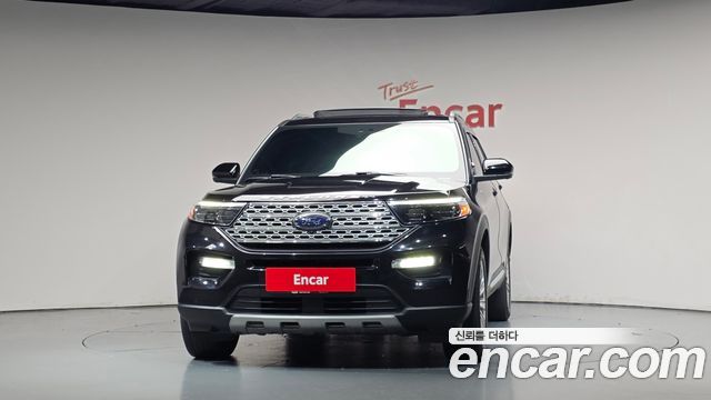 Ford Explorer 2021 — photo 3