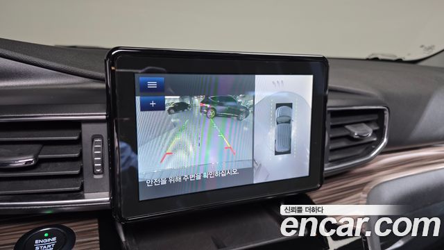 Ford Explorer 2021 — photo 22