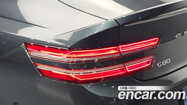 Genesis G80 2021 — photo 9