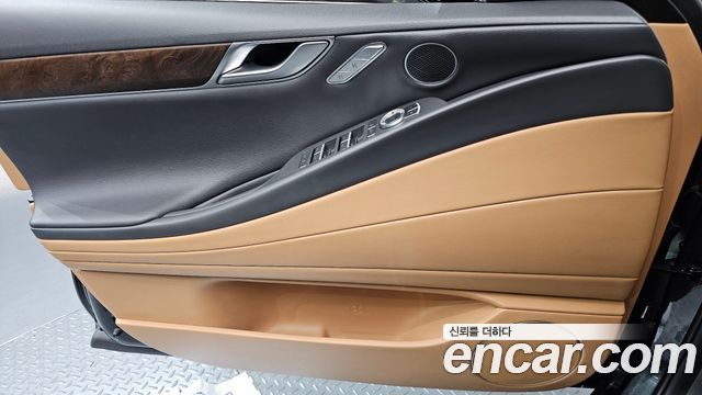 Genesis G80 2021 — photo 14