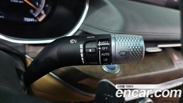 Genesis G80 2021 — photo 28