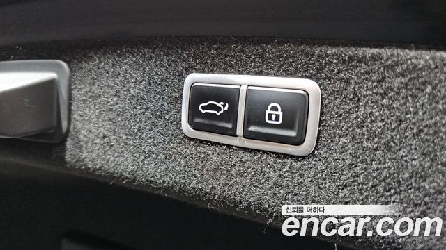 Genesis G80 2021 — photo 35