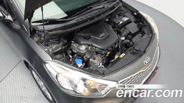 Kia K3 2013 — photo 6