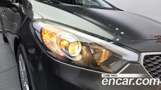 Kia K3 2013 — photo 8