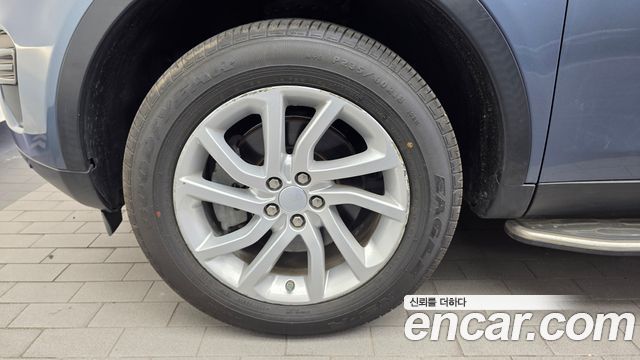 Land Rover Discovery Sport 2019 — photo 5