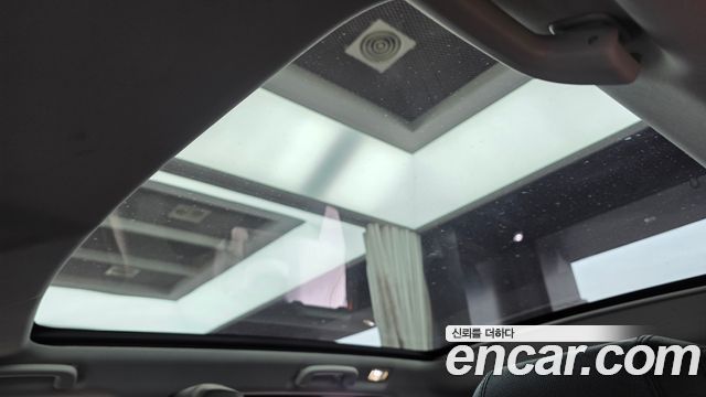 Land Rover Discovery Sport 2019 — photo 25
