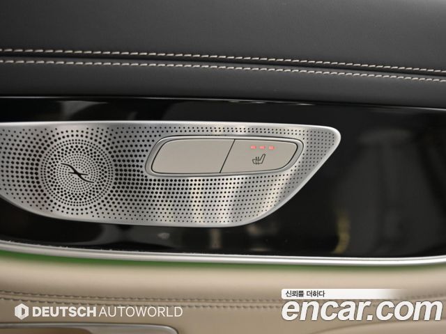 Mercedes-Benz AMG GT 2021 — photo 16