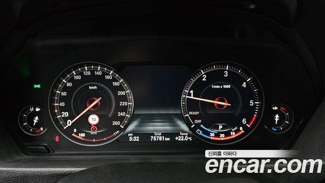 BMW Gran Turismo 2020 — photo 11