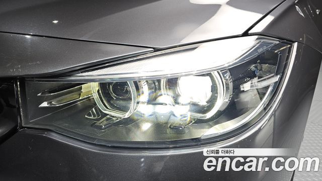 BMW Gran Turismo 2020 — photo 8