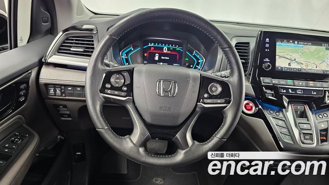 Honda Odyssey 2018 — photo 13