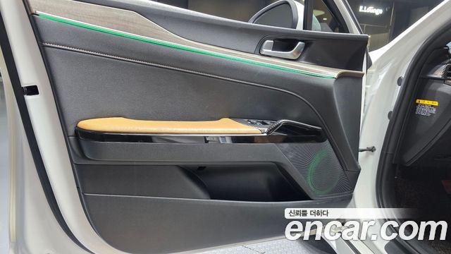 Kia K5 2020 — photo 14