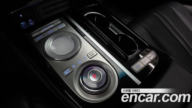 Genesis G80 2022 — photo 9