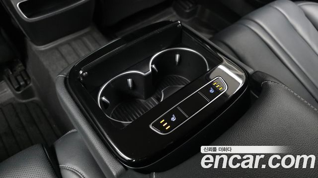 Genesis G80 2022 — photo 19