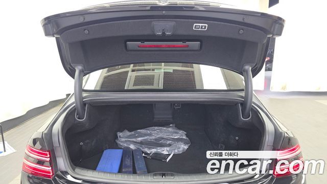 Genesis G80 2022 — photo 20