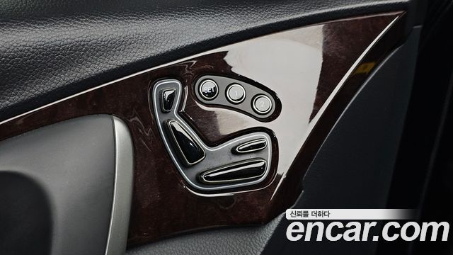 Hyundai Grandeur 2014 — photo 19