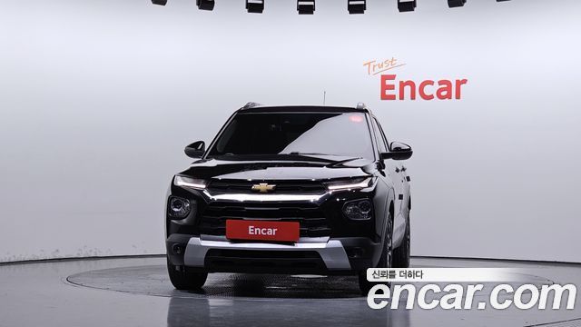 Chevrolet Korea Trailblazer 2022 — photo 3