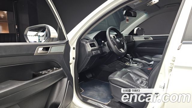 KG Mobility Rexton 2018 — photo 13