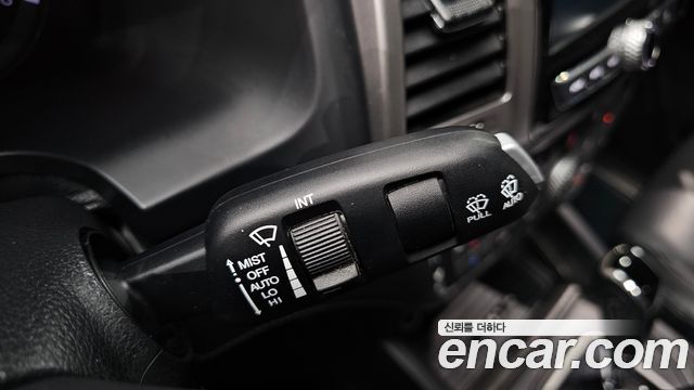 KG Mobility Rexton 2018 — photo 29