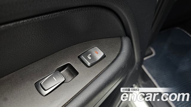 KG Mobility Rexton 2018 — photo 30