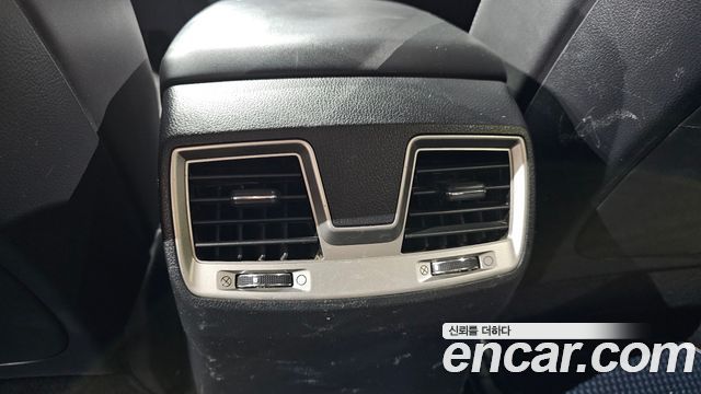 KG Mobility Rexton 2018 — photo 31