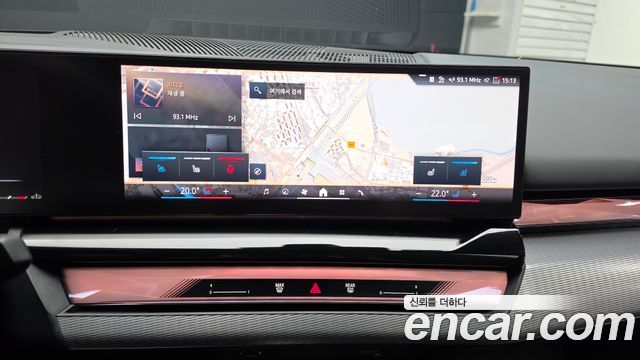 BMW 5-Series 2025 — photo 19