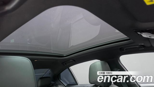 BMW 5-Series 2025 — photo 25