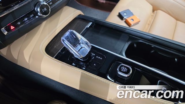 Volvo S90 2025 — photo 12
