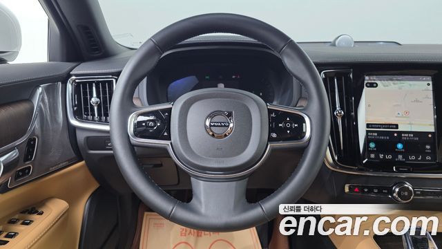 Volvo S90 2025 — photo 22