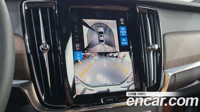 Volvo S90 2025 — photo 23