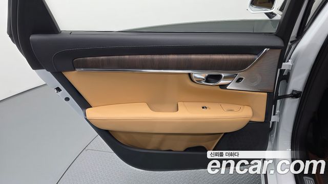 Volvo S90 2025 — photo 15
