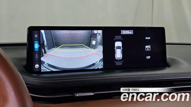Genesis GV70 2021 — photo 21