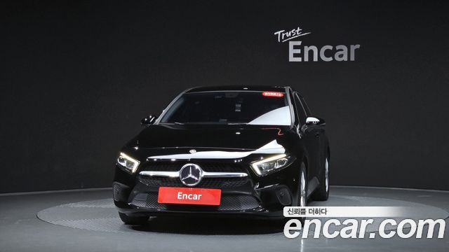 Mercedes-Benz A-Class 2019 — photo 3