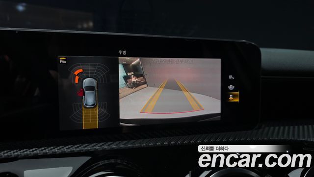 Mercedes-Benz A-Class 2019 — photo 20