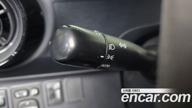 Toyota Prius 2018 — photo 30