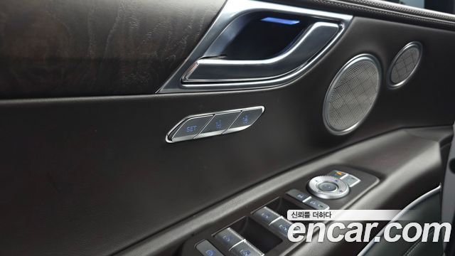 Genesis GV80 2021 — photo 30