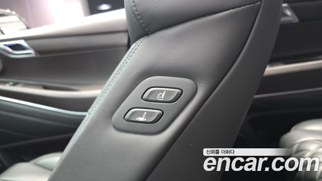 Genesis GV80 2021 — photo 38
