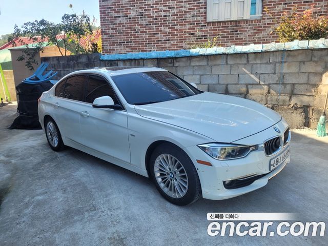BMW 3-Series 2012 — photo 1