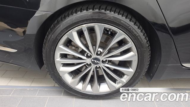 Kia K9 2022 — photo 5