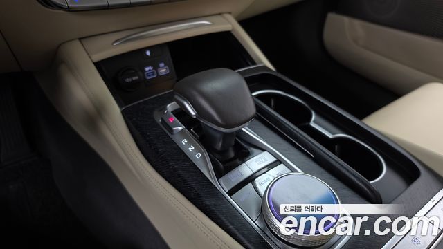 Kia K9 2022 — photo 12