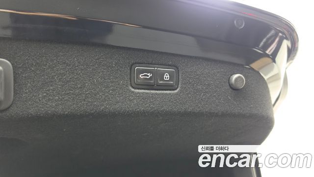 Kia K9 2022 — photo 34