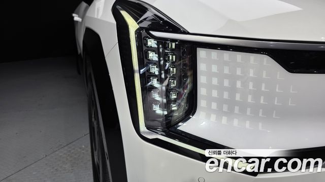 Kia EV9 2024 — photo 8