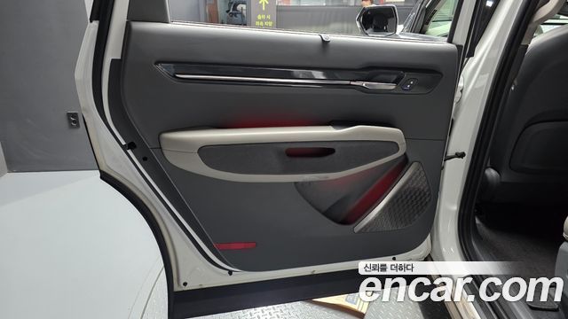 Kia EV9 2024 — photo 15