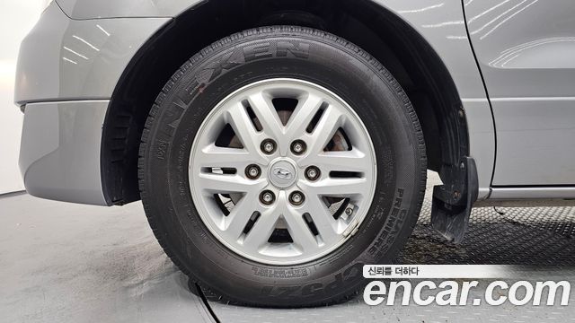 Hyundai Starex 2017 — photo 5