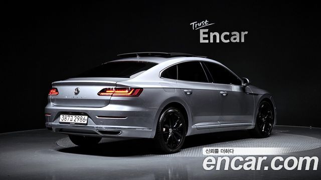 Volkswagen Arteon 2019 — photo 2