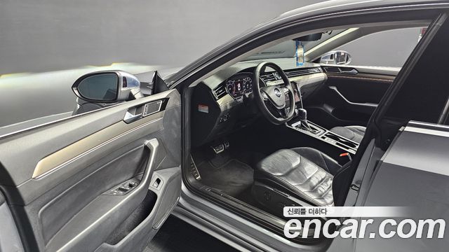 Volkswagen Arteon 2019 — photo 13