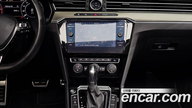 Volkswagen Arteon 2019 — photo 20