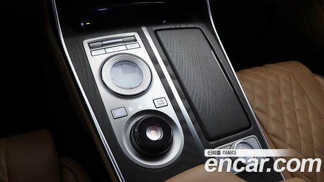 Genesis GV80 2022 — photo 19