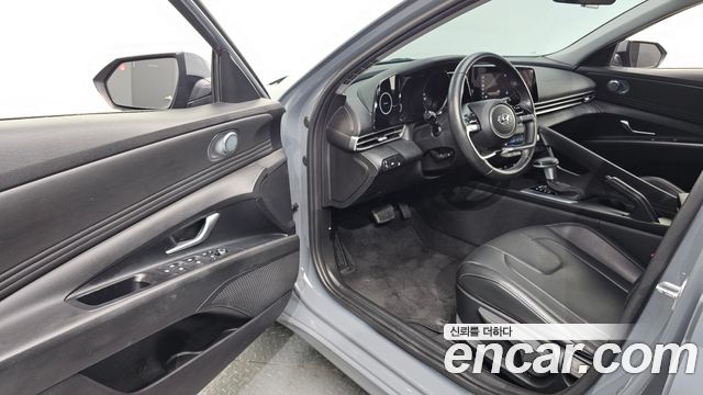 Hyundai AVANTE 2023 — photo 10