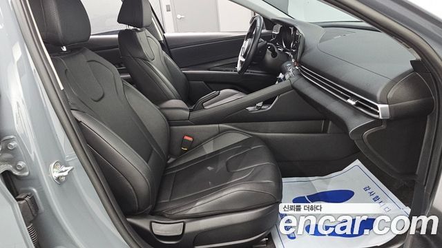Hyundai AVANTE 2023 — photo 12