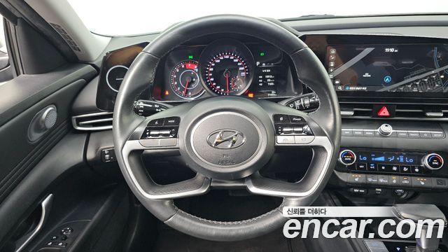 Hyundai AVANTE 2023 — photo 15